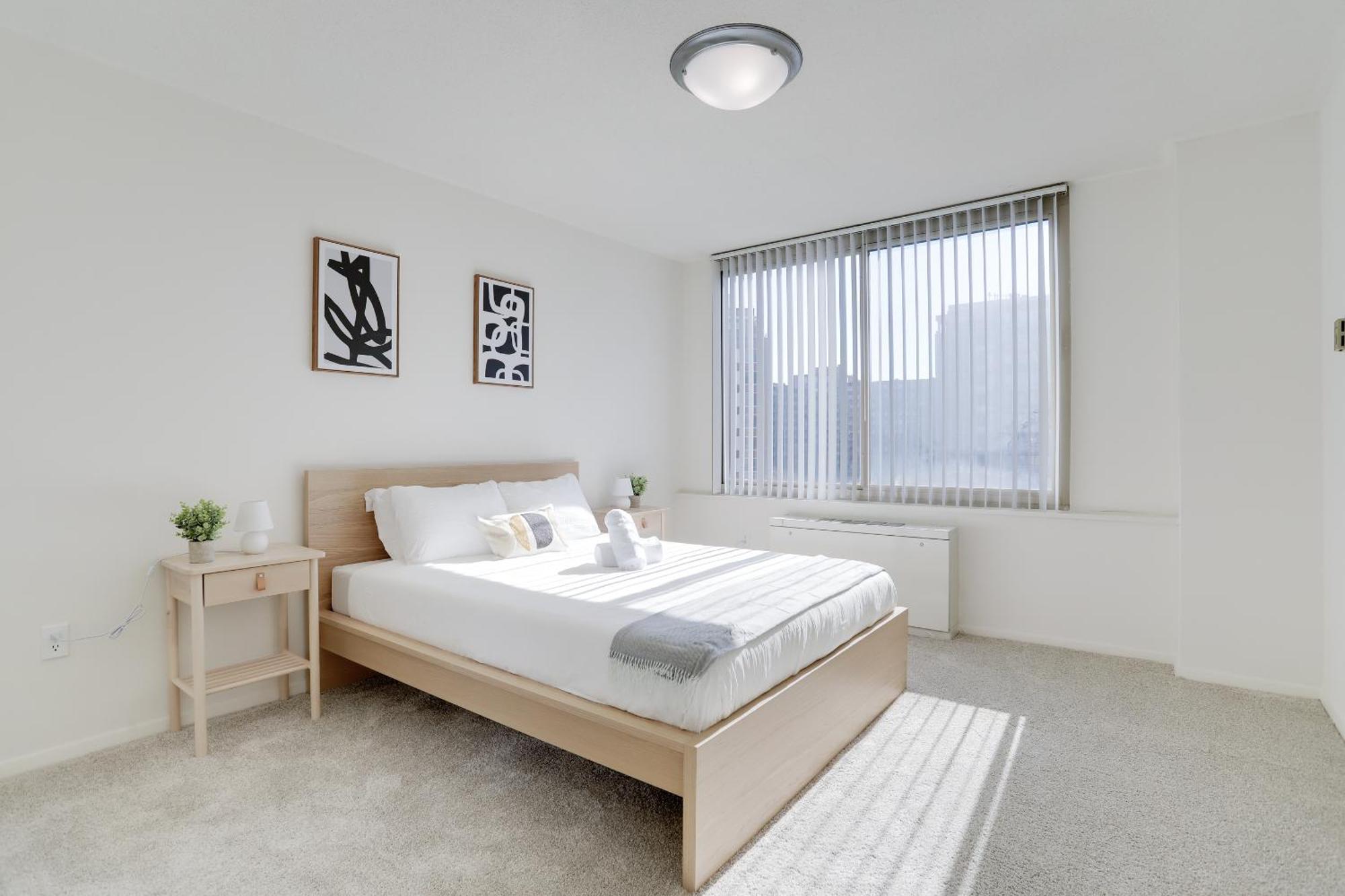 Sensational & Modern At Crystal *