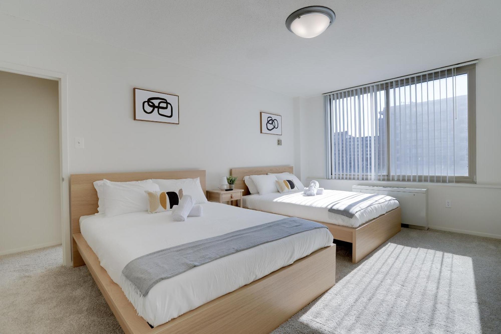 Sensational & Modern At Crystal